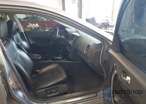 2009 Nissan Maxima 3.5 Sv from USA, damaged, VIN 1N4AA51E69C800988